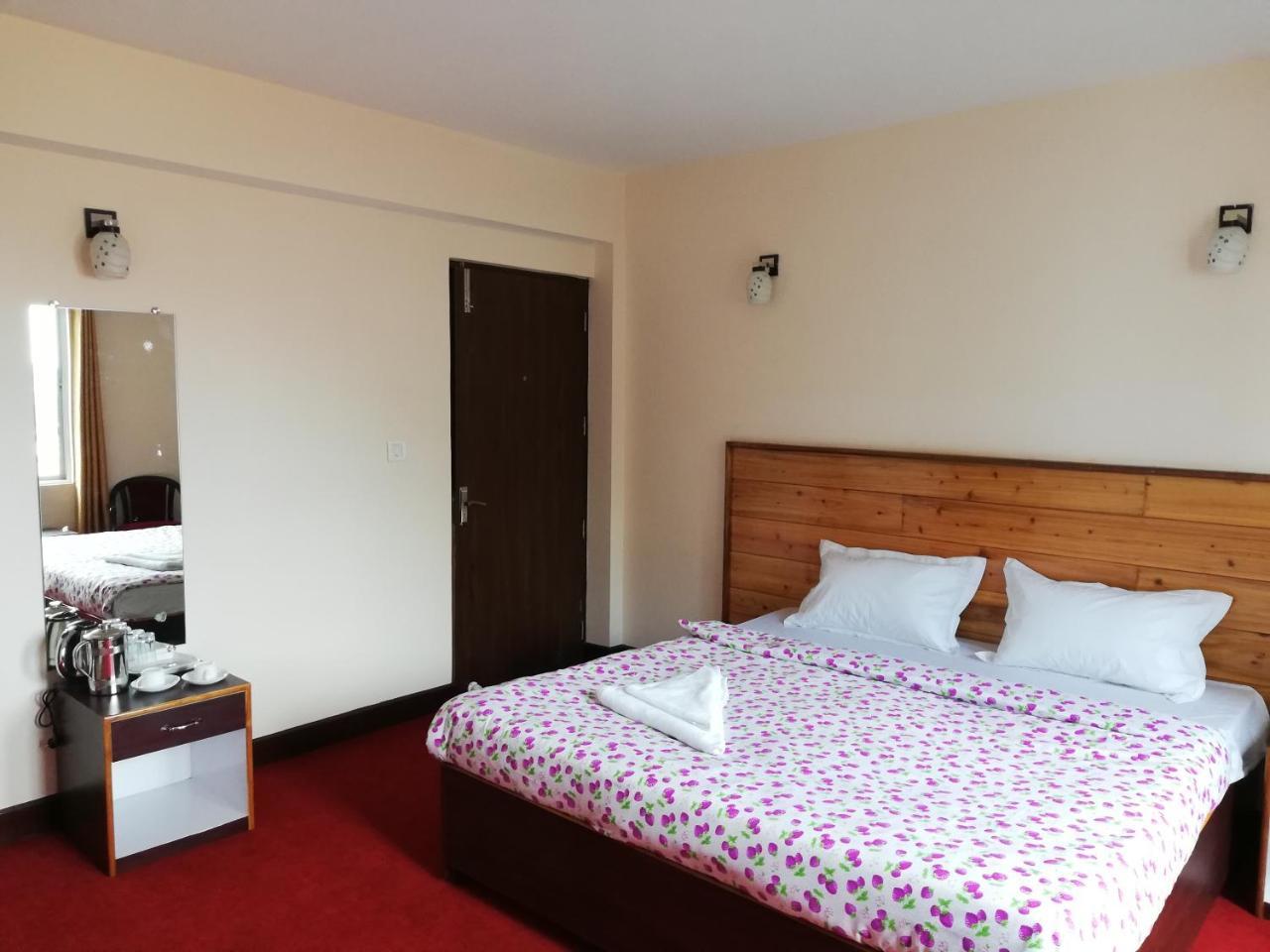 Hotel Juniper Дарджилинг Экстерьер фото
