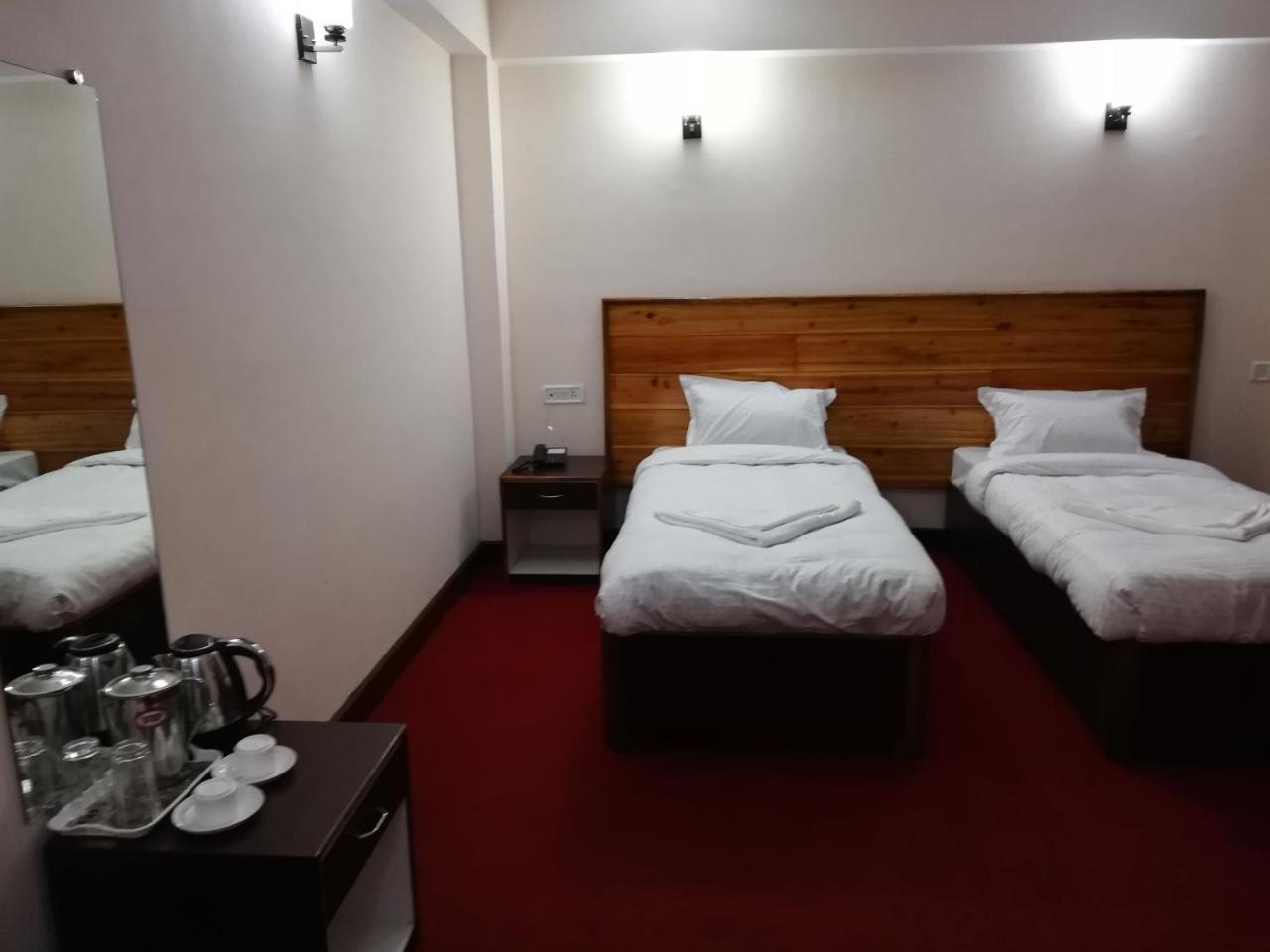 Hotel Juniper Дарджилинг Экстерьер фото