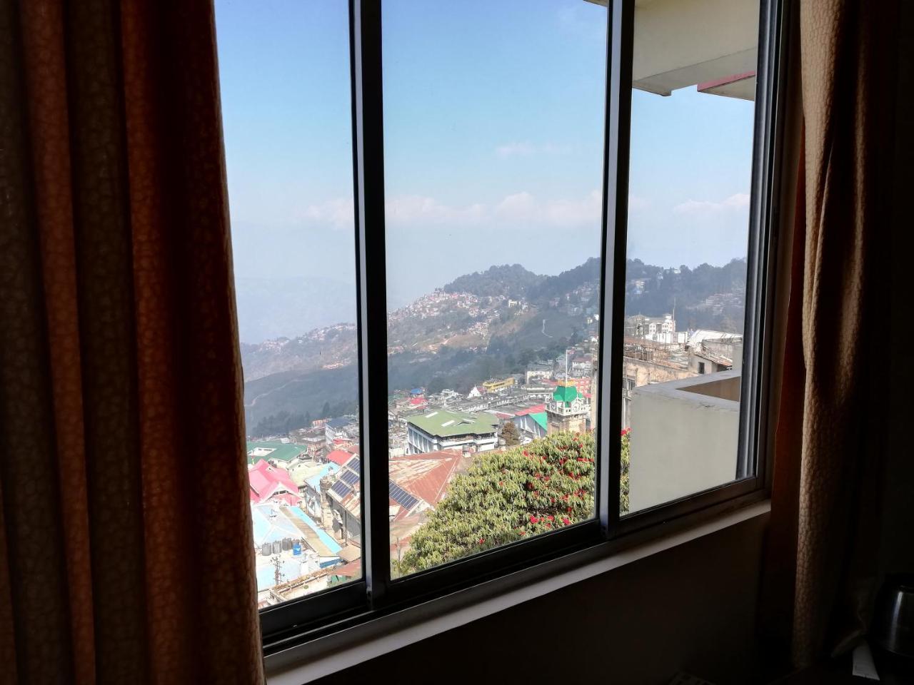 Hotel Juniper Дарджилинг Экстерьер фото