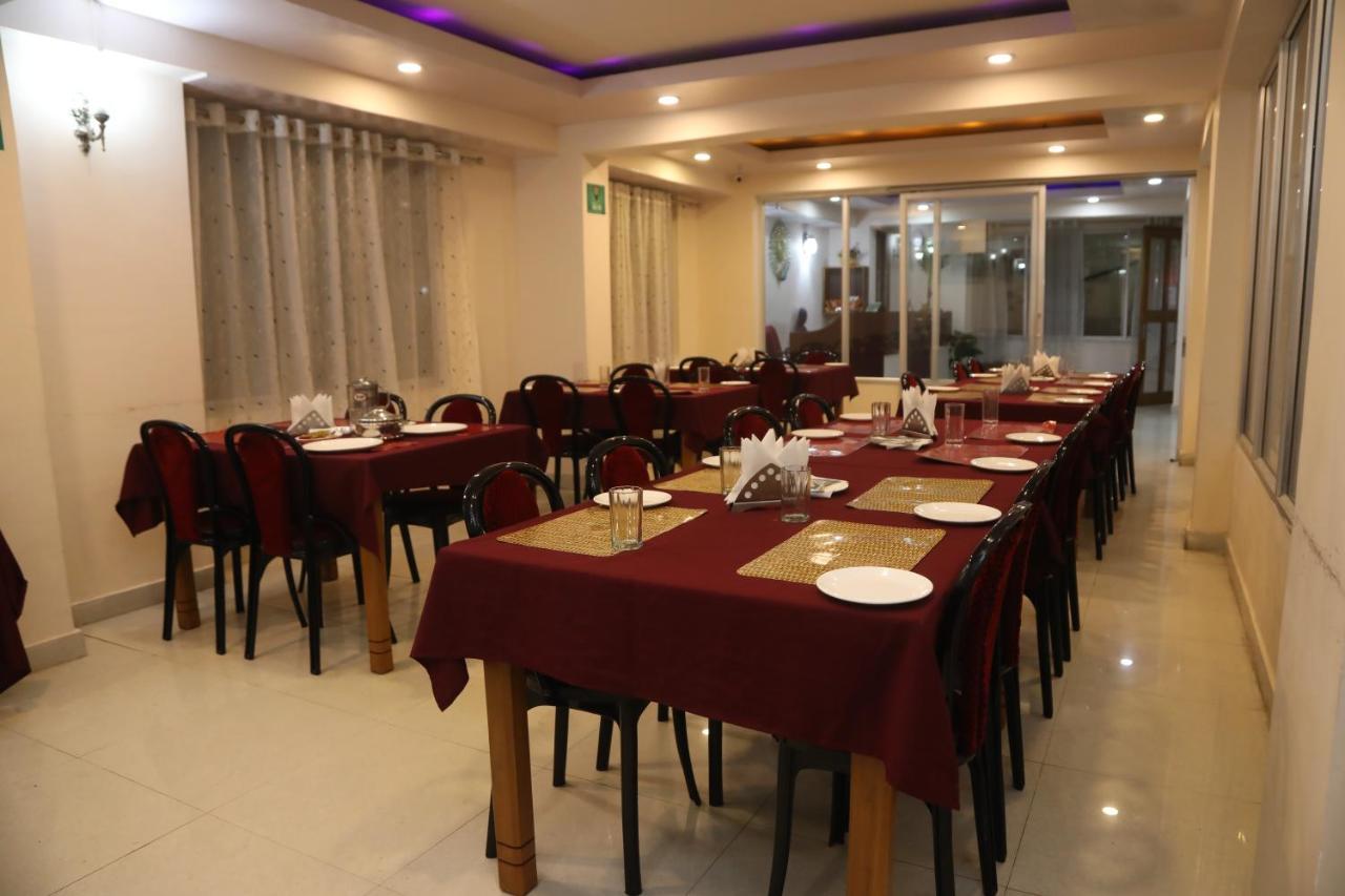 Hotel Juniper Дарджилинг Экстерьер фото